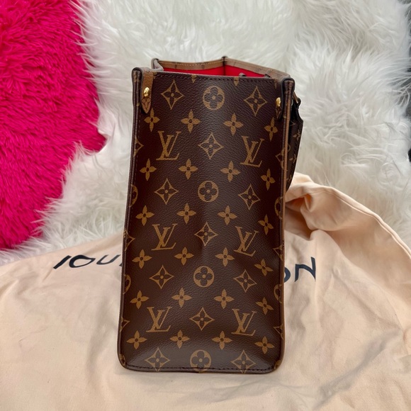 ❣️❣️❣️SOLD on IG❣️❣️❣️ ON THE GO MM w/ Monogram & reverse monogram - Picture 3 of 11